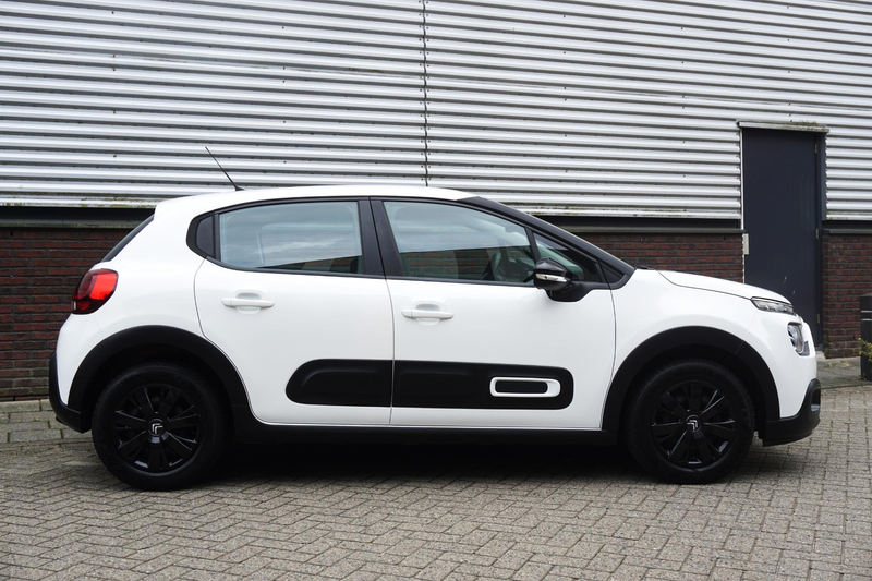 Citroen C3 1.2 PureTech Feel/INCL.NIEUWE DISTRIBUTIERIEM/ — photo 27