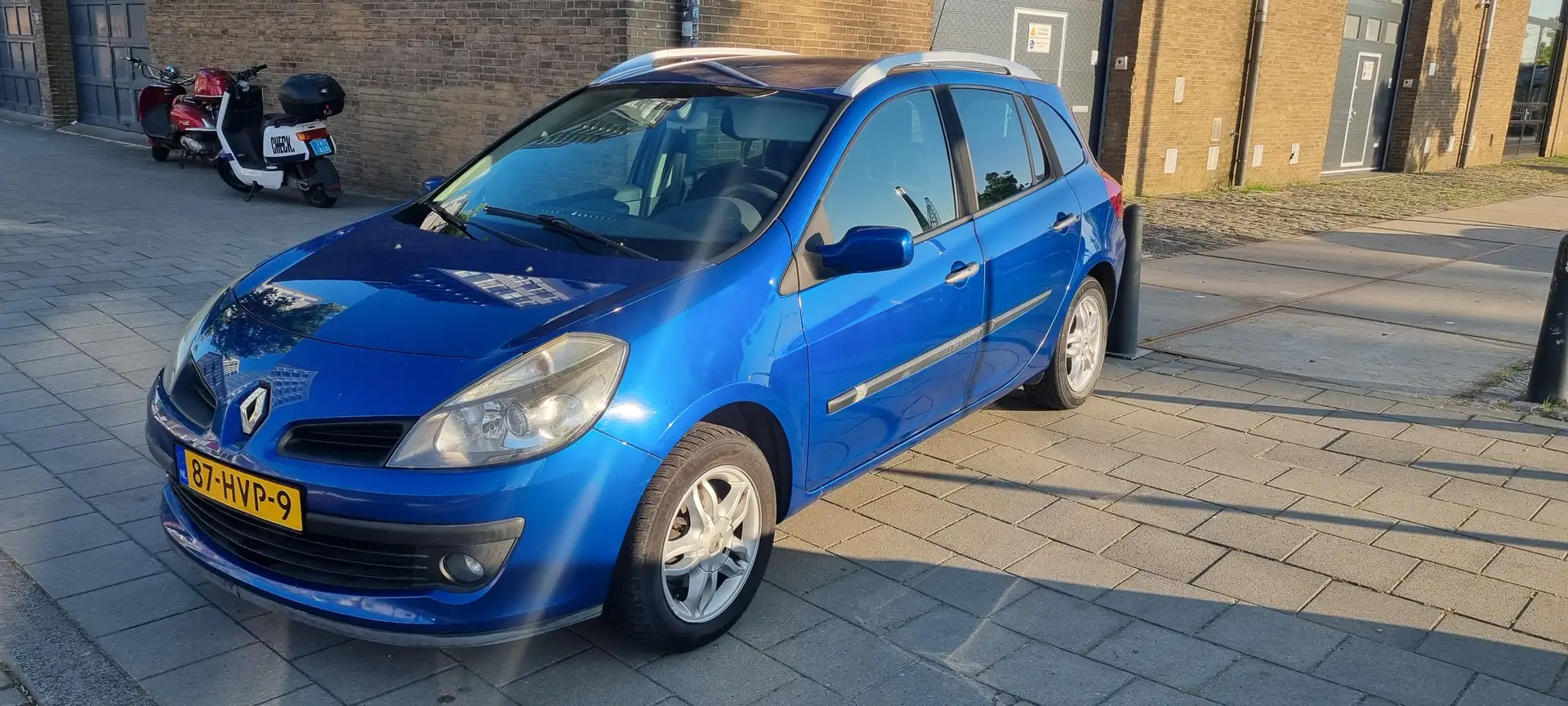 Renault Clio Clio 1.2 TCE Business Sp. - 1