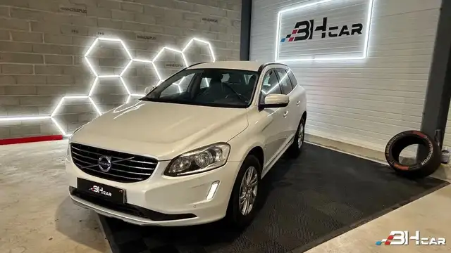 Volvo XC60 2.0 D3 150 MOMENTUM BUSINESS