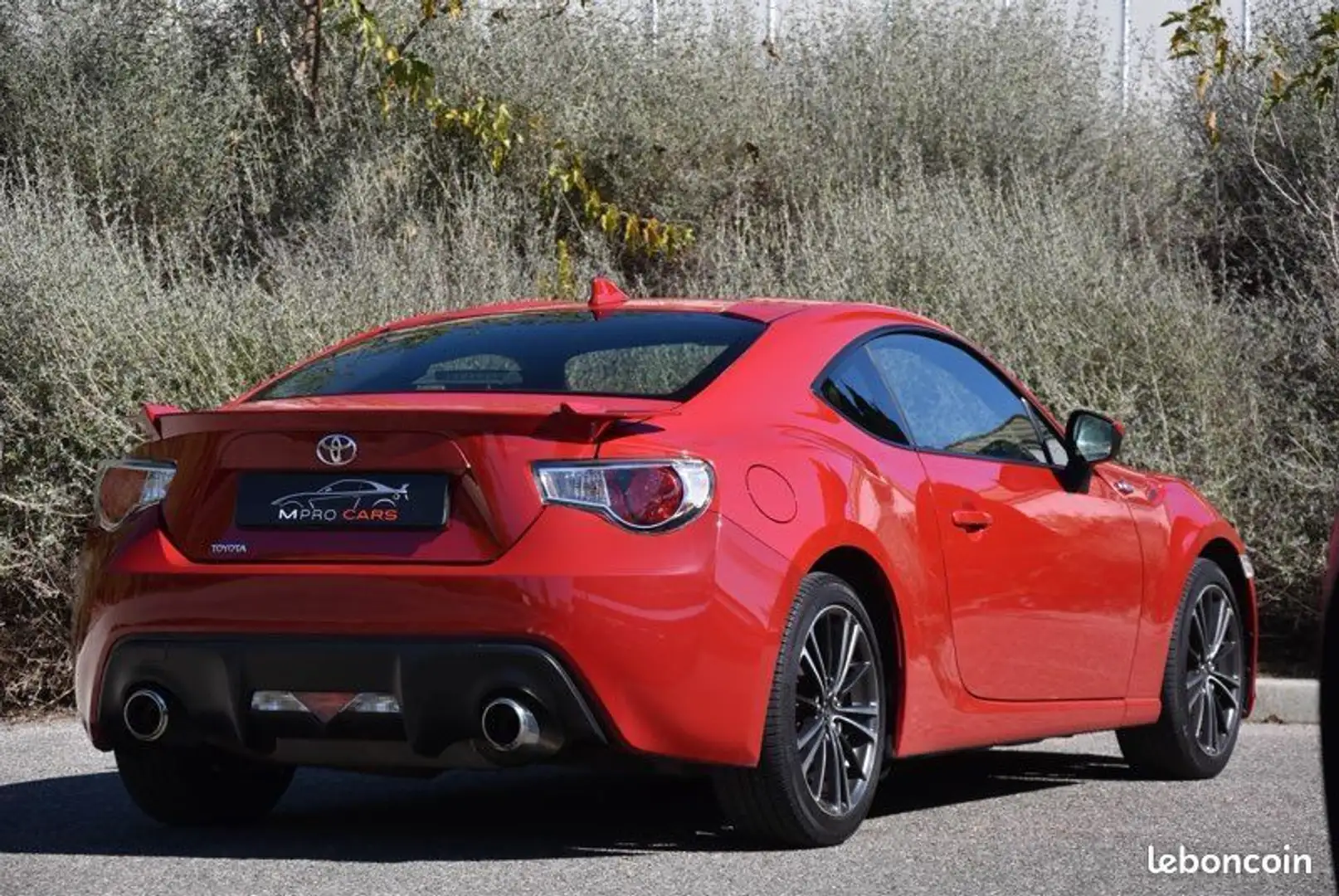 Toyota GT86 2.0 200ch phase 1 Rouge - 2