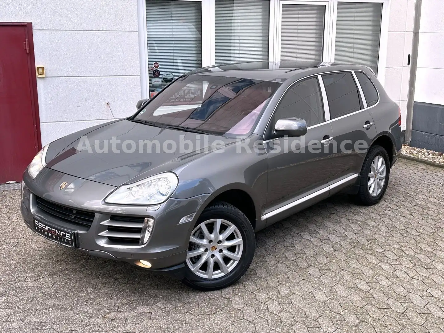 Porsche Cayenne Diesel 3.0*NAVI*LEDER*SHZ*XENON*MFL*E-PA Gris - 2