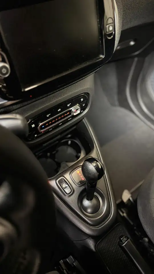 smart forTwo 2021 — фото 10