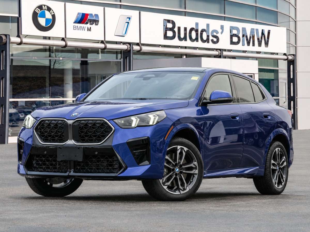2025 BMW X2 M SPORT / COMFORT ACCESS / PANO ROOF