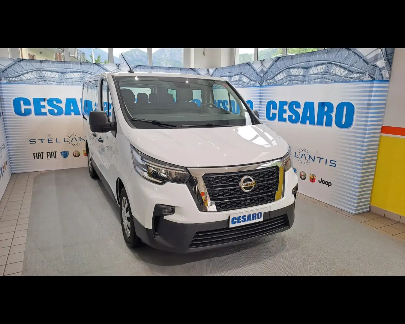 Nissan Primastar bus 2.0 dci 110cv S&S L1H1 9p.ti Білий - 1
