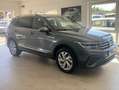 Volkswagen Tiguan Allspace 1.5 TSI Life DSG 7Si. Virtual LED ACC Gris - thumbnail 5