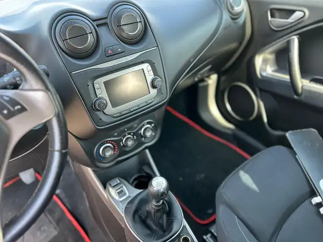 Alfa Romeo MiTo view 14