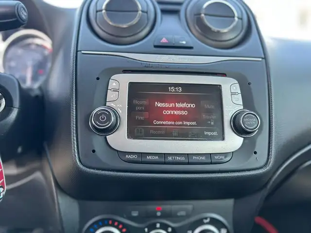 Alfa Romeo MiTo view 13