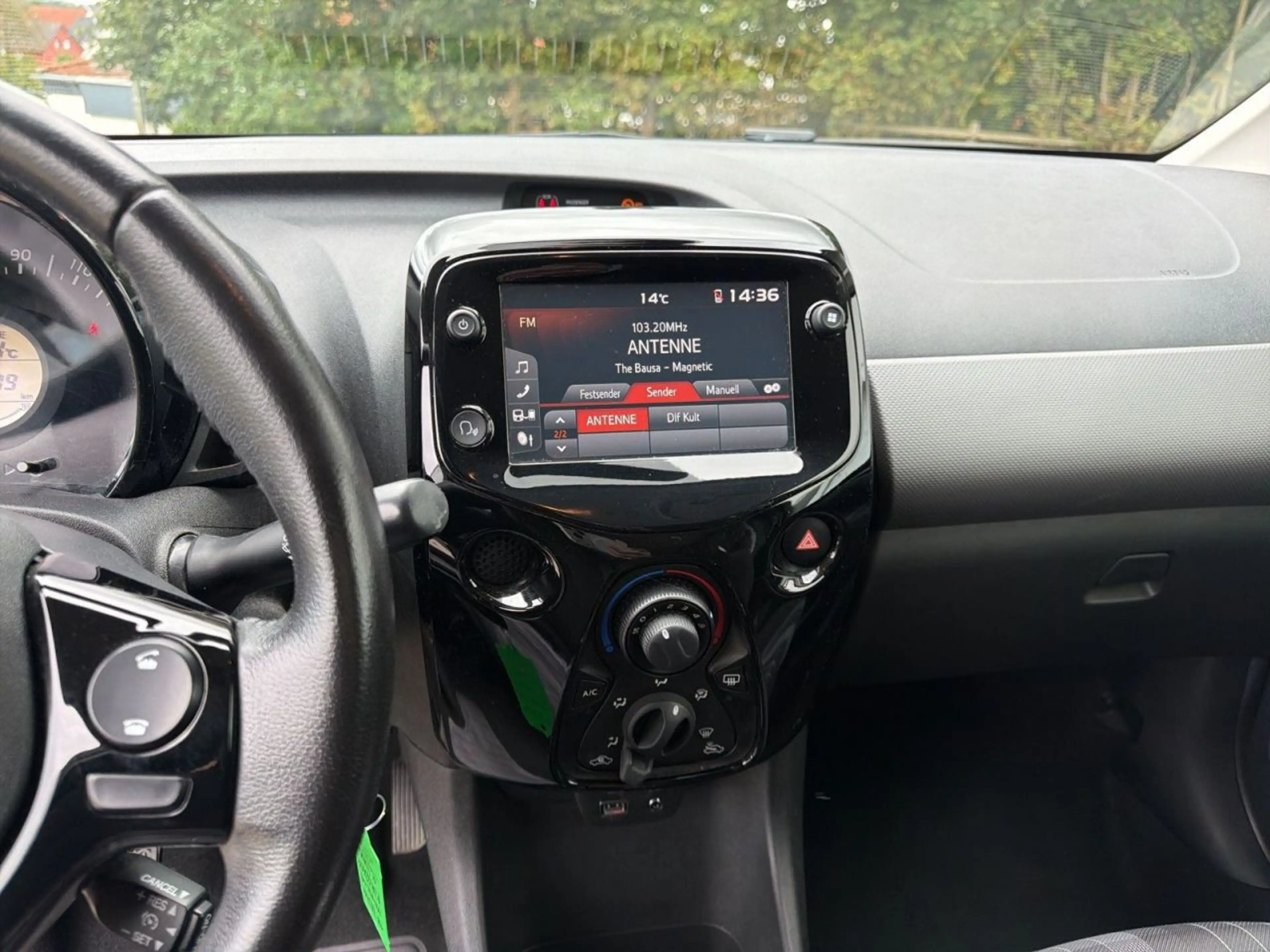 Peugeot 108 TOP!StyleVTi72,Rückfahrk,Klim — photo 12