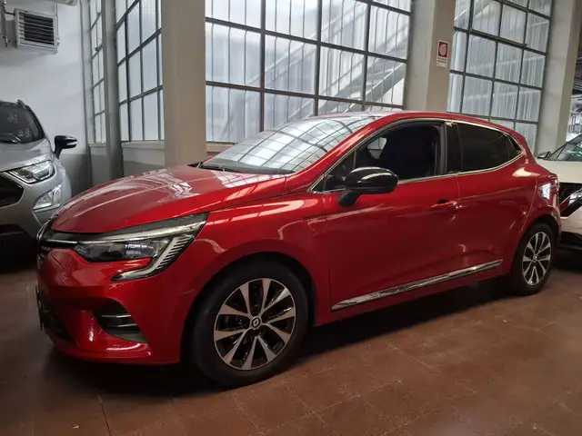 Renault Clio view 15