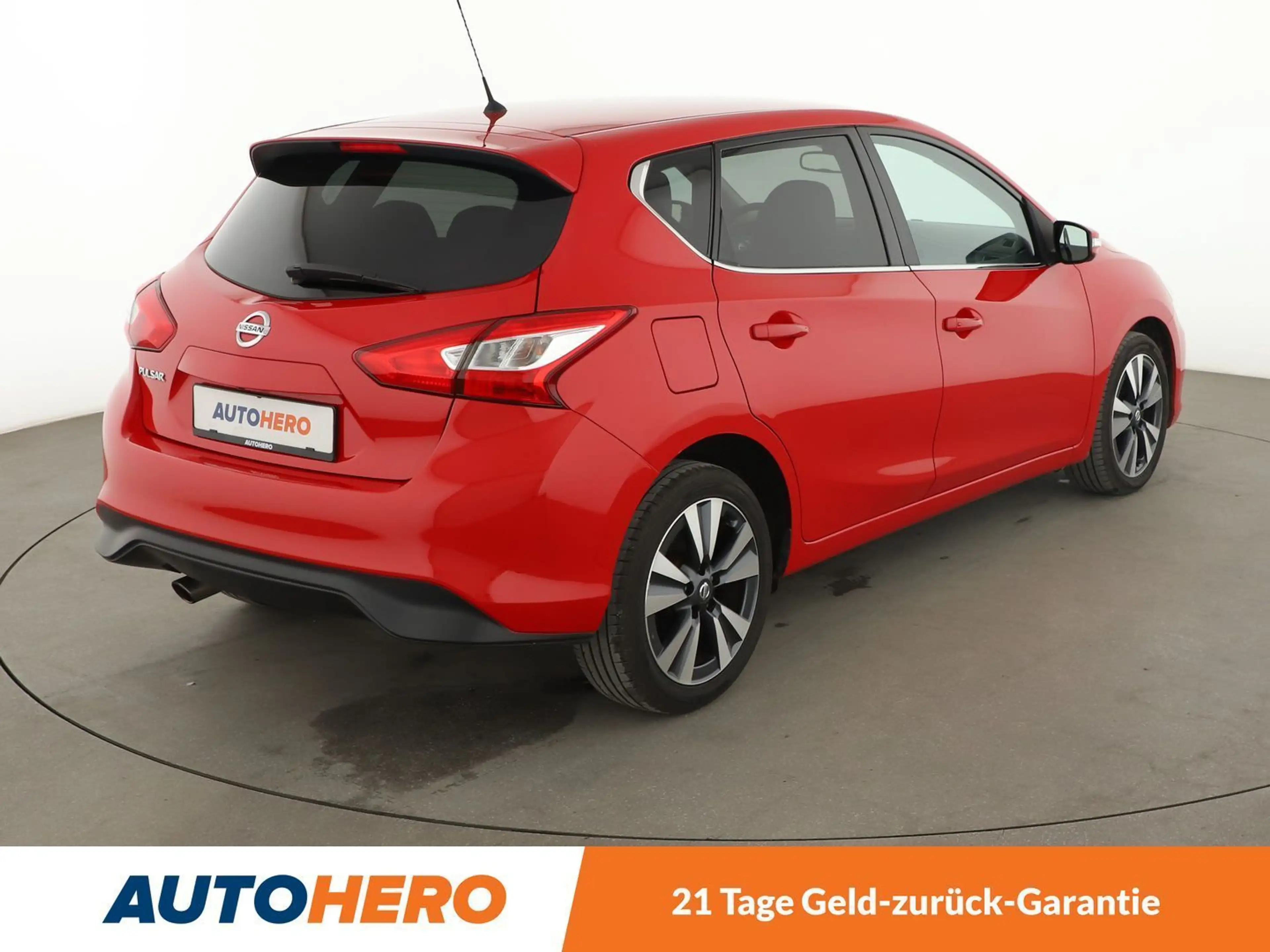 Nissan Pulsar 1.6 Turbo N-Connecta *NAVI*LED*CAM*SHZ*ALU*TEMPO* — photo 6