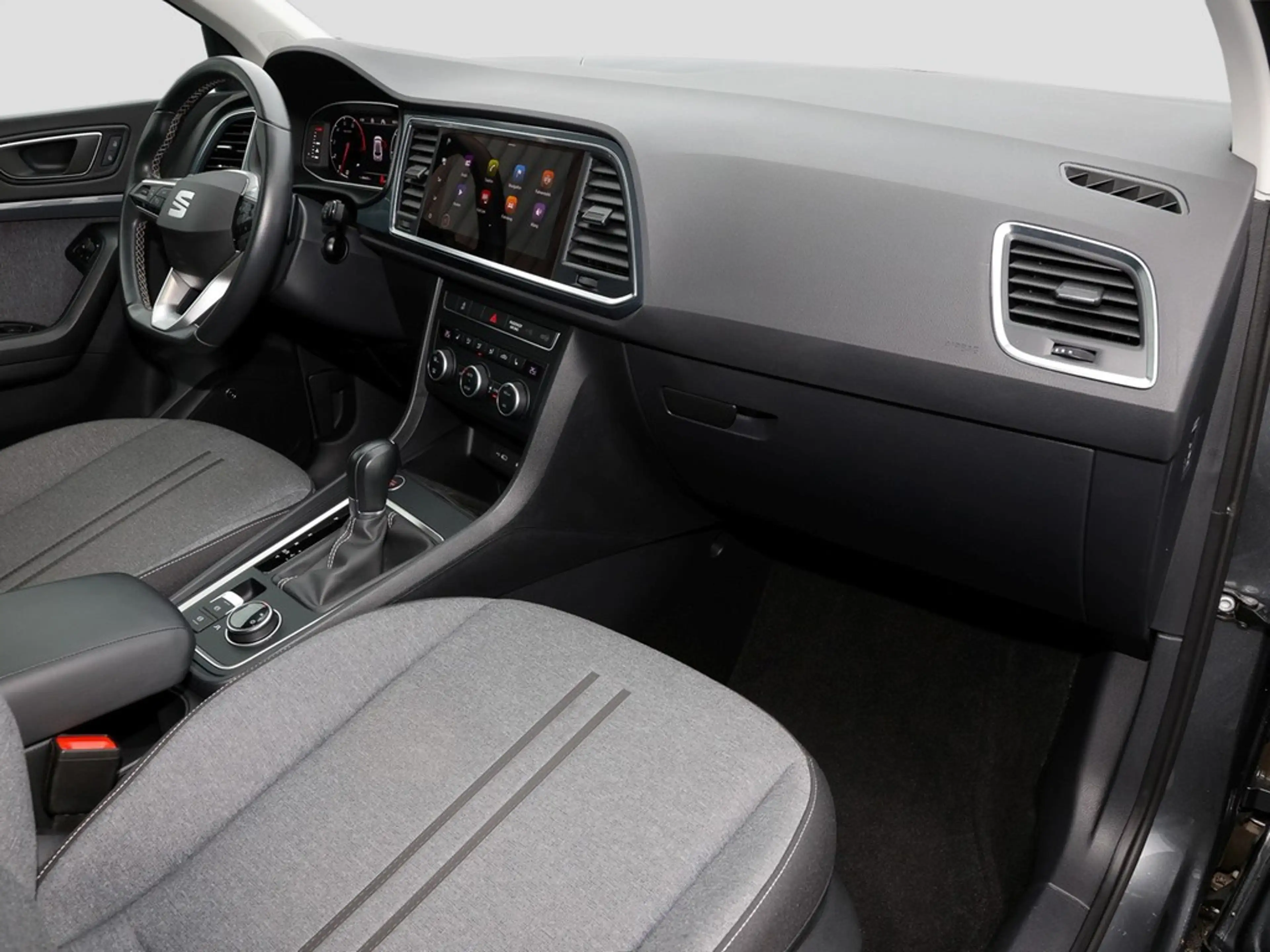 SEAT Ateca 1.5 TSI DSG Style Edition Navi/Full-Link — photo 8