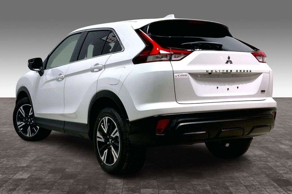 2026 Mitsubishi Eclipse Cross AWD ES — photo 1