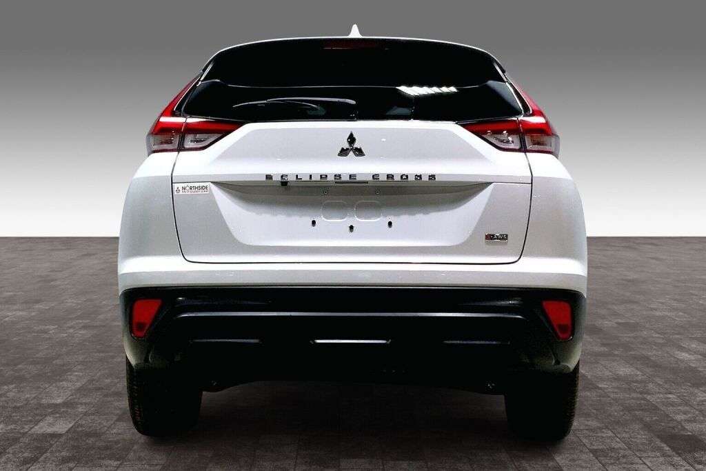 2026 Mitsubishi Eclipse Cross AWD ES — photo 1