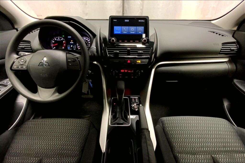 2026 Mitsubishi Eclipse Cross AWD ES — photo 1