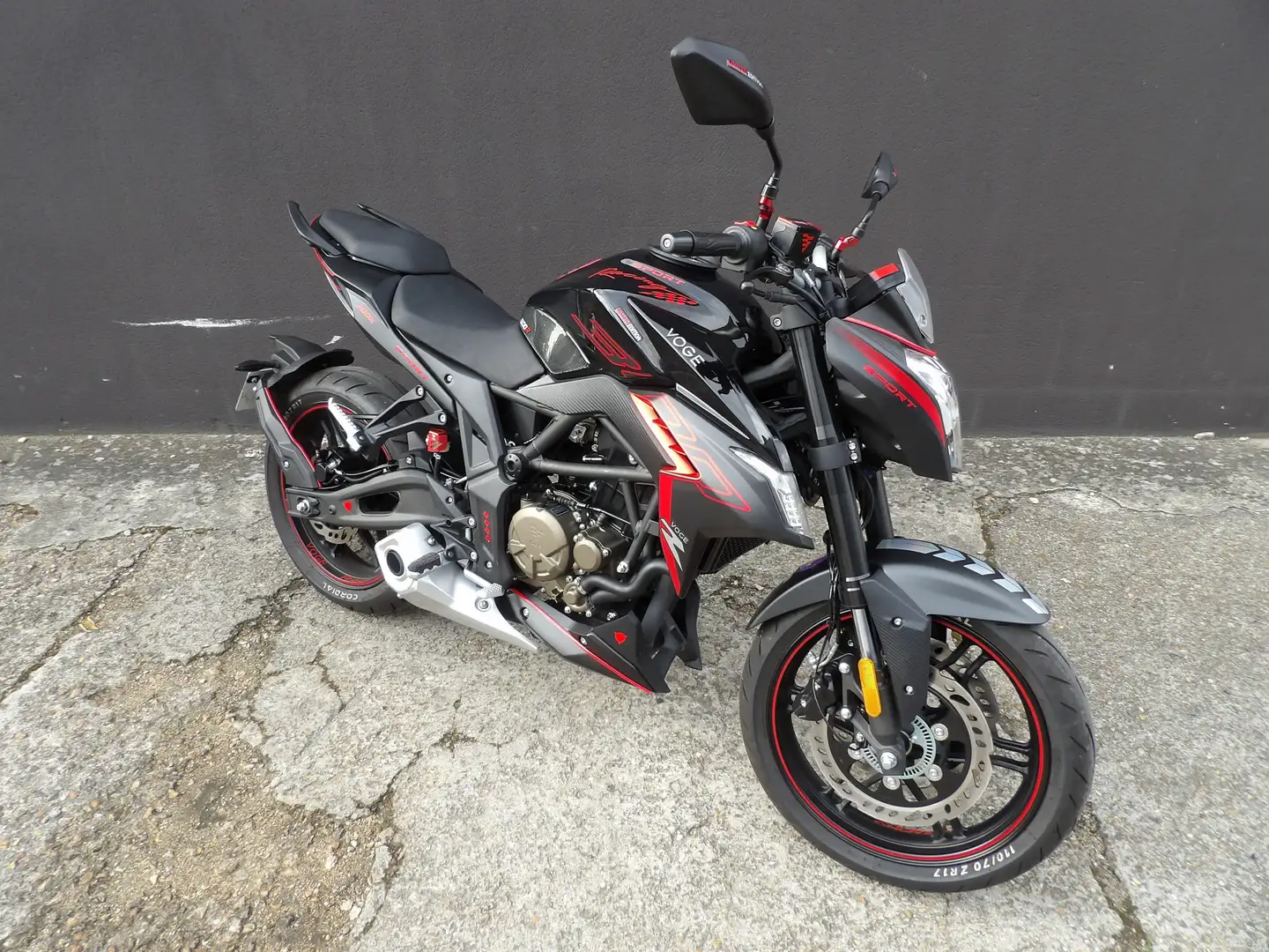 Voge 300R Rouge - 1