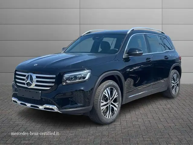 Mercedes-Benz GLB 180
