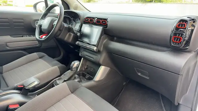 Citroen C3 Aircross view 10