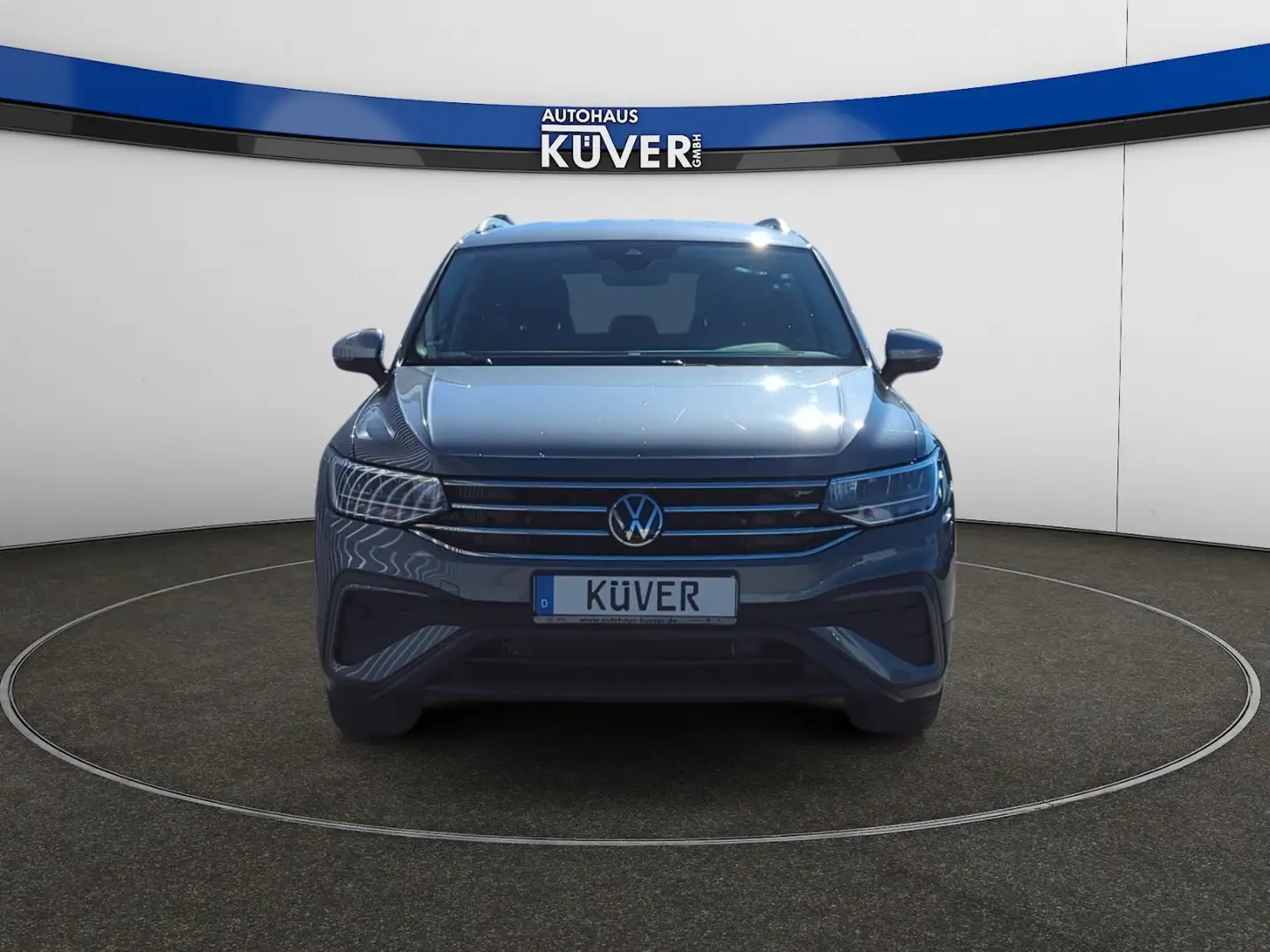 Volkswagen Tiguan Allspace Move 1,5 TSI DSG Navi+AHK+ACC+17 Grau - 2