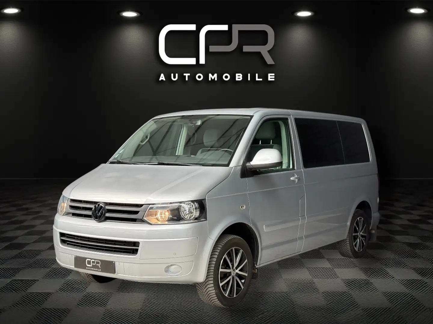Volkswagen T5 Caravelle 2.0 D * DSG * 5 PL * CLIM * RADAR AV/AR * ATT REM Gris - 1