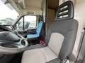 Iveco Großraumkasten mit vielen Teilen Weiß - thumbnail 17
