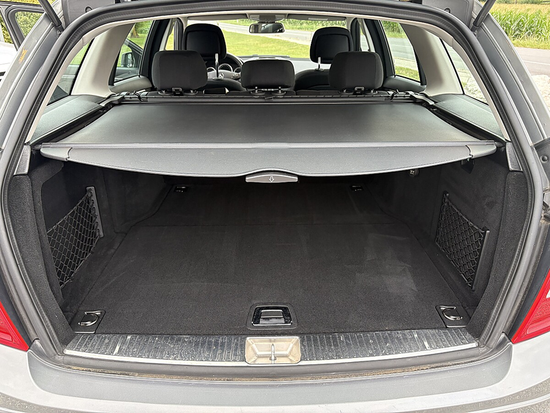 Mercedes-Benz C 220 T Classic BlueEfficiency CDI — photo 14