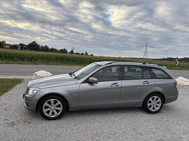 Mercedes-Benz C 220 T Classic BlueEfficiency CDI — photo 2