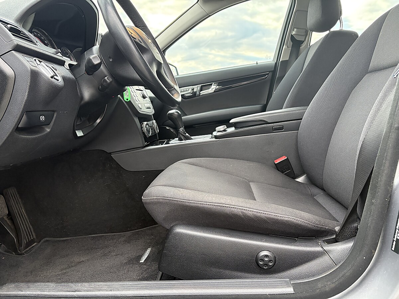 Mercedes-Benz C 220 T Classic BlueEfficiency CDI — photo 12