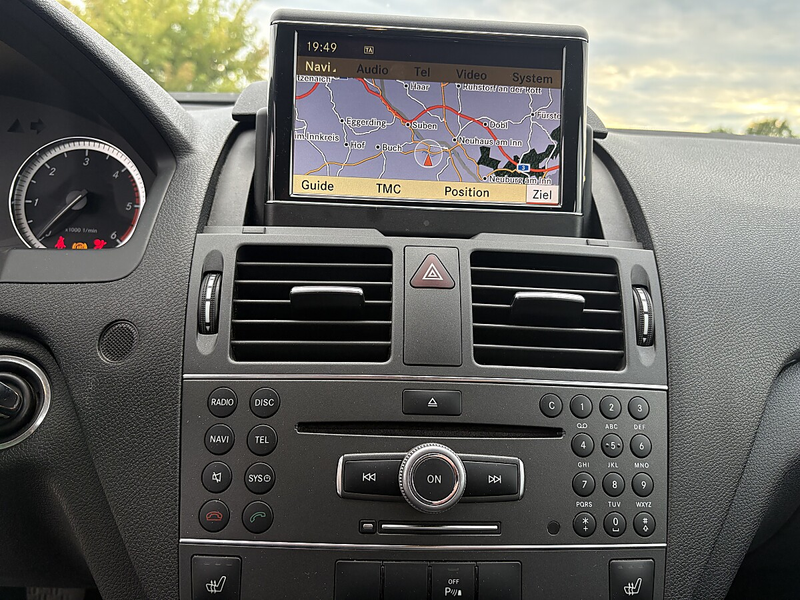 Mercedes-Benz C 220 T Classic BlueEfficiency CDI — photo 10