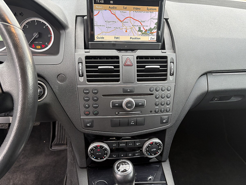 Mercedes-Benz C 220 T Classic BlueEfficiency CDI — photo 9