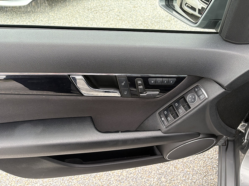 Mercedes-Benz C 220 T Classic BlueEfficiency CDI — photo 7