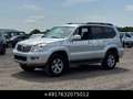 Toyota Land Cruiser 3.0 D-4D Executive 4x4 Aut. 6-Sitze Gümüş rengi - thumbnail 3