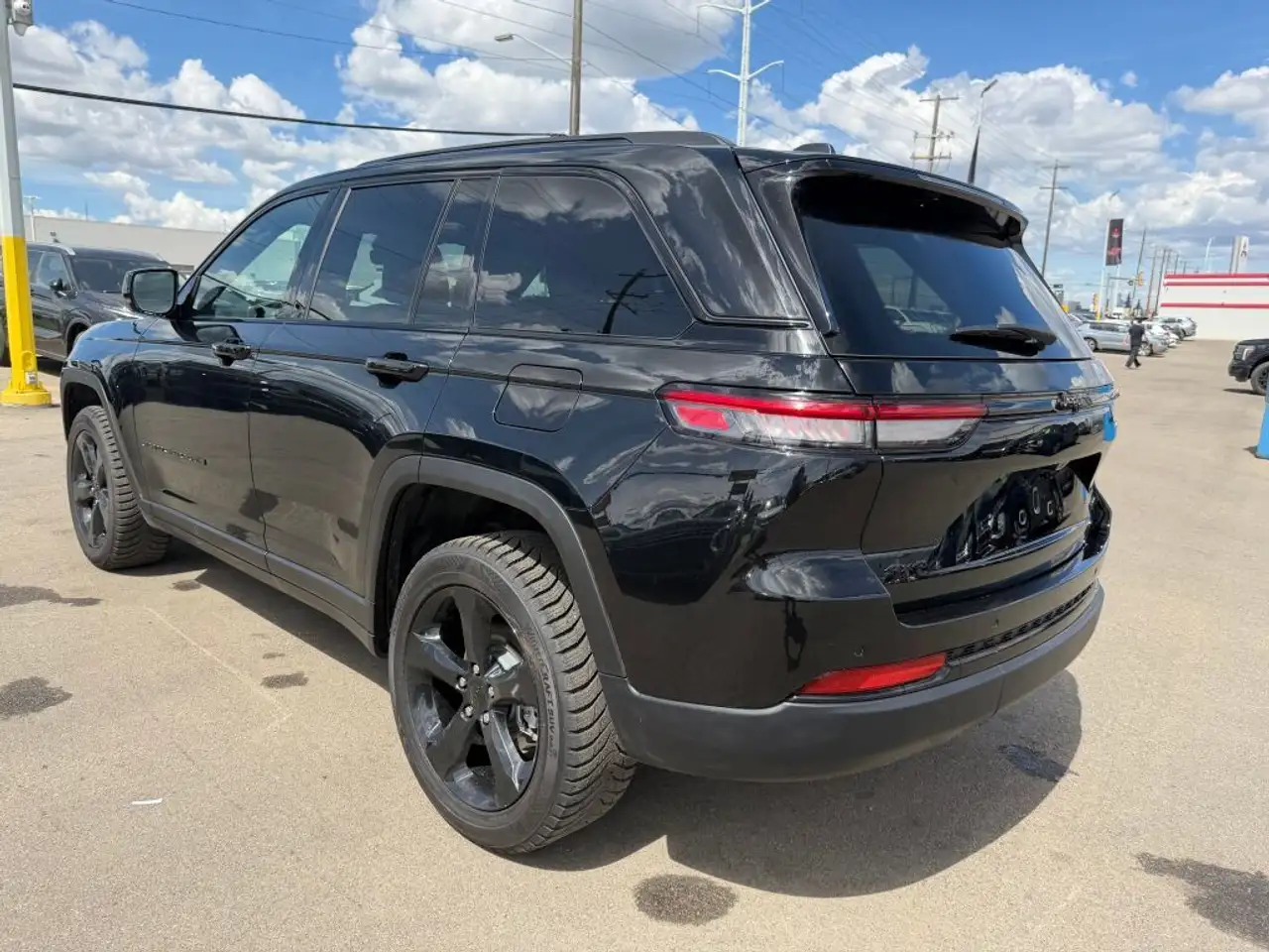 Jeep Grand Cherokee снимка Jeep Grand Cherokee