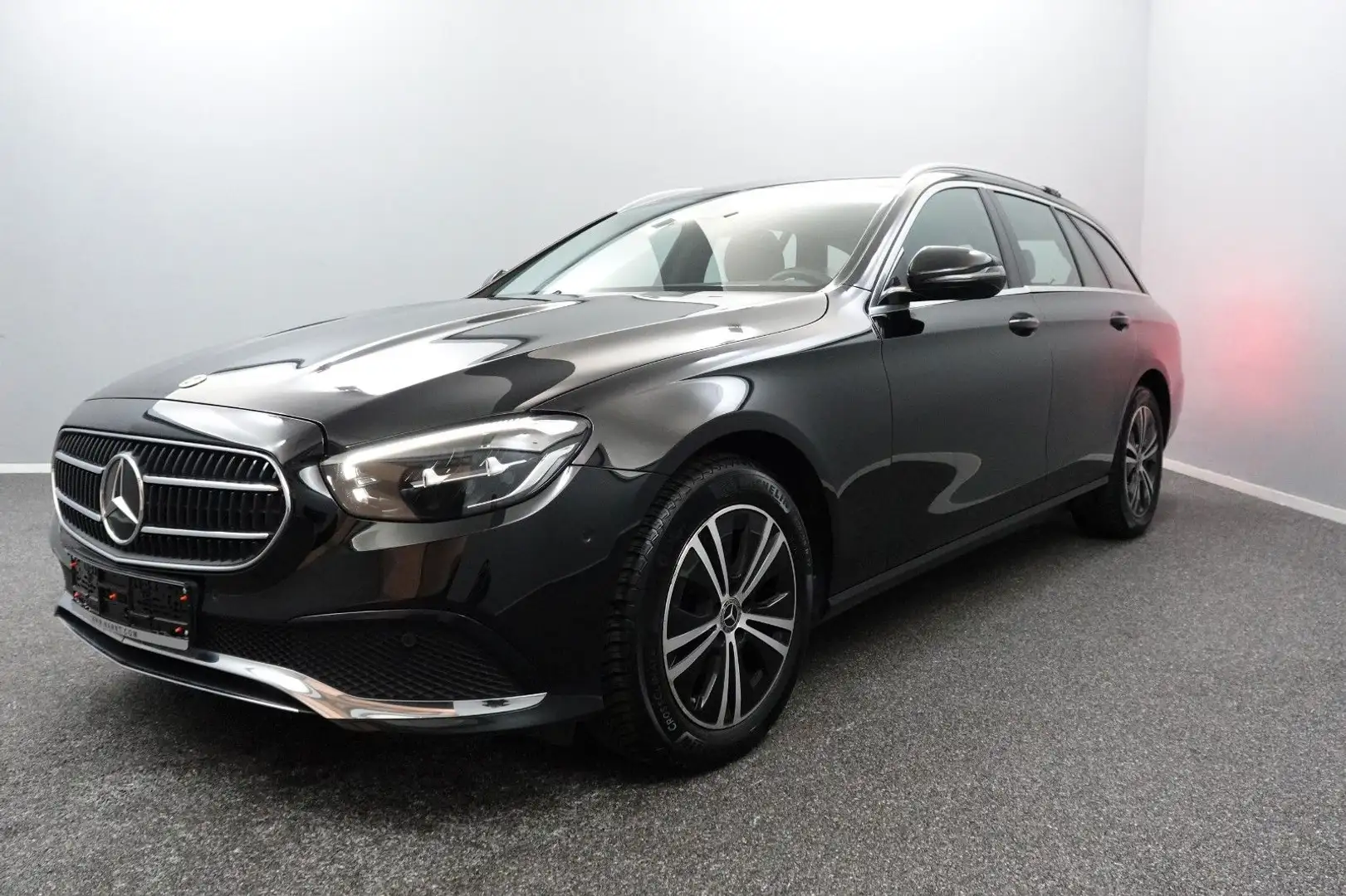 Mercedes-Benz E 200 d T Avantgarde TAXI*WIDE*LED*MBUX*U-FREI Negro - 1