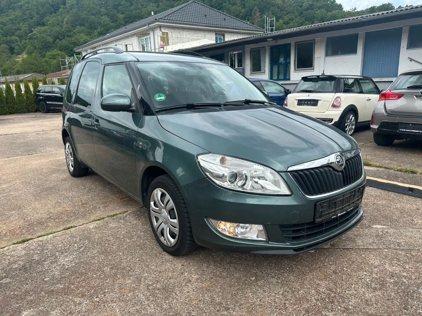 Skoda Roomster Plus Edition Klima 1.2 TDI TüV 02/27 Zelená - 1