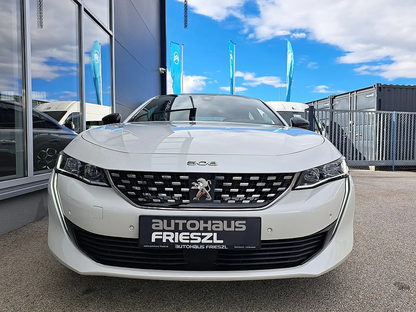 Peugeot 508 Hybrid 225 PHEV e-EAT8 GT Aut. Weiß - 2