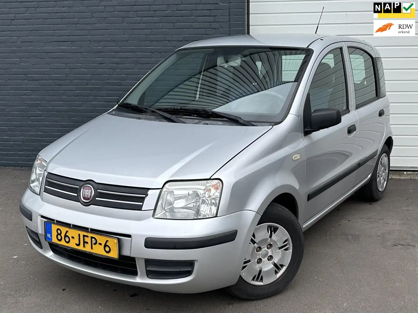 Fiat Panda 1.2 Sky AUTOMAAT/NWEROBOT/LAGEKM/NAP Gris - 1