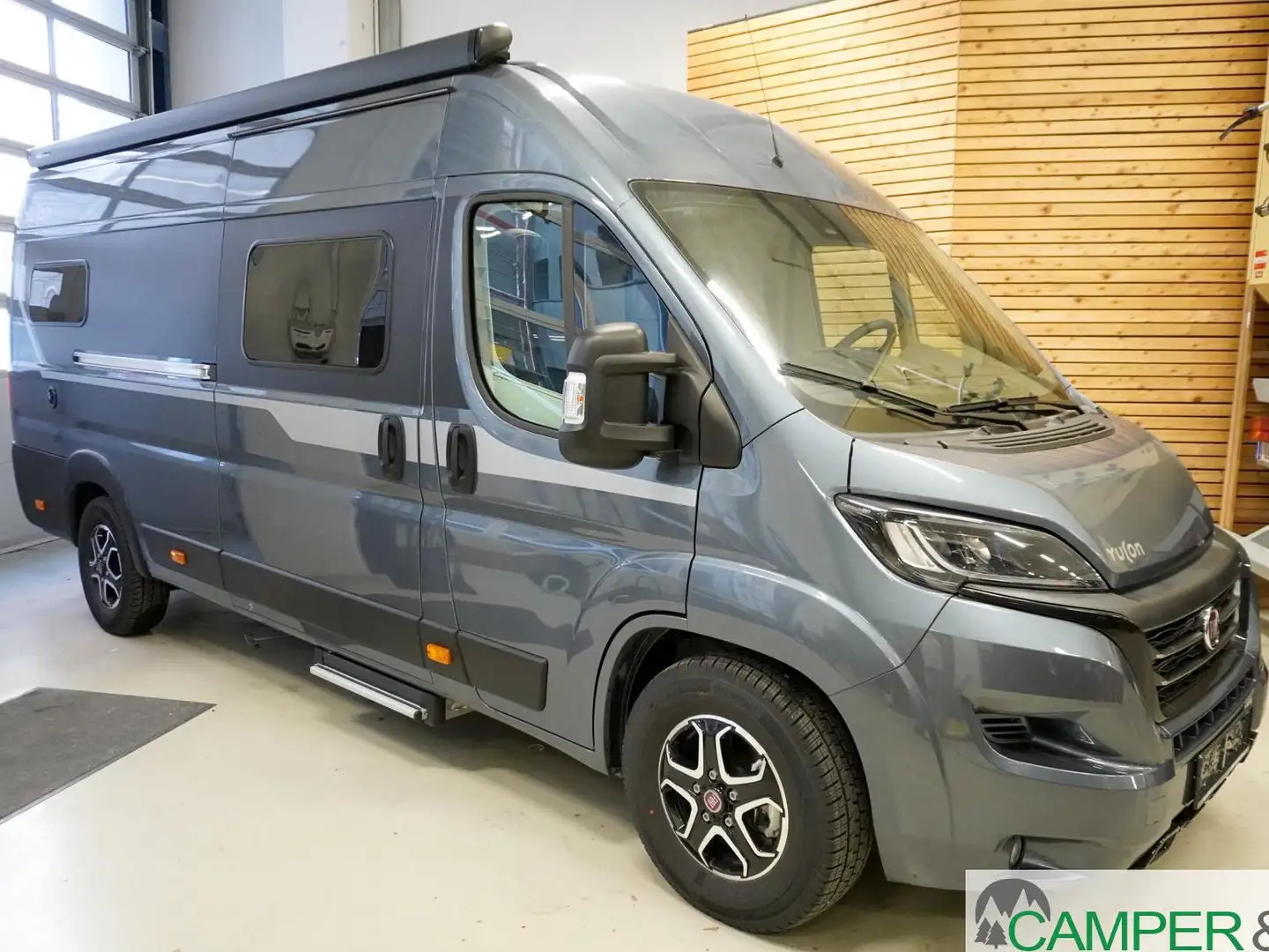 Frankia Yucon 63 G | Campervan | Grau - 1