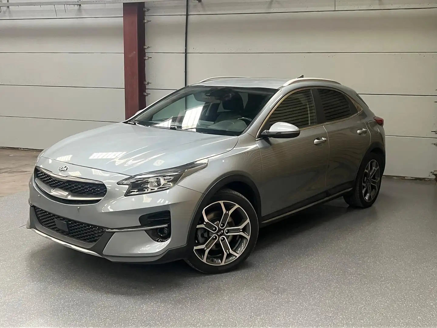 Kia XCeed XCeed 1.6 CRDi More ISG DCT Argent - 2