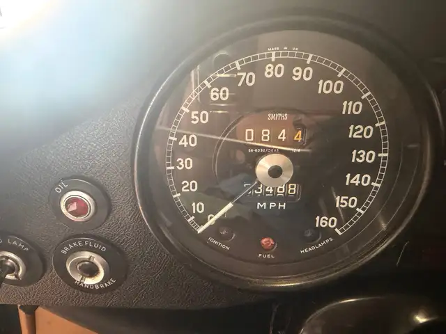 Jaguar E-Type view 10