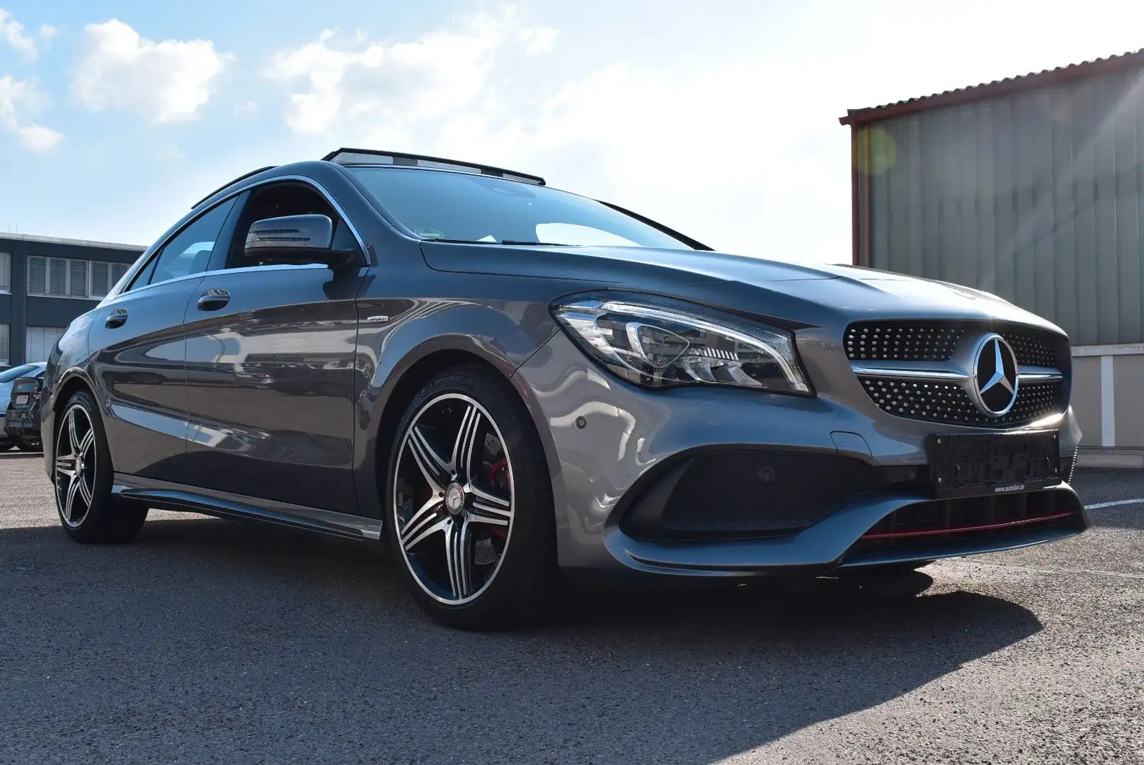Mercedes-Benz CLA 250 Sport*AMG*Tüv Neu*Automatik*Top**Org. km Szary - 2
