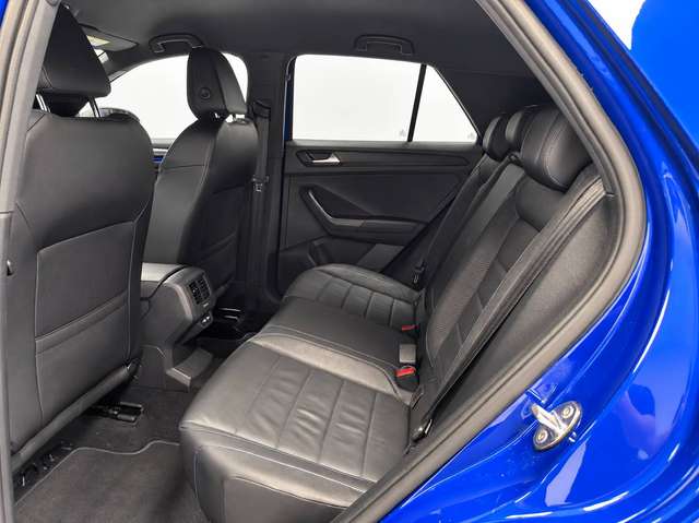 Volkswagen T-Roc — photo 15