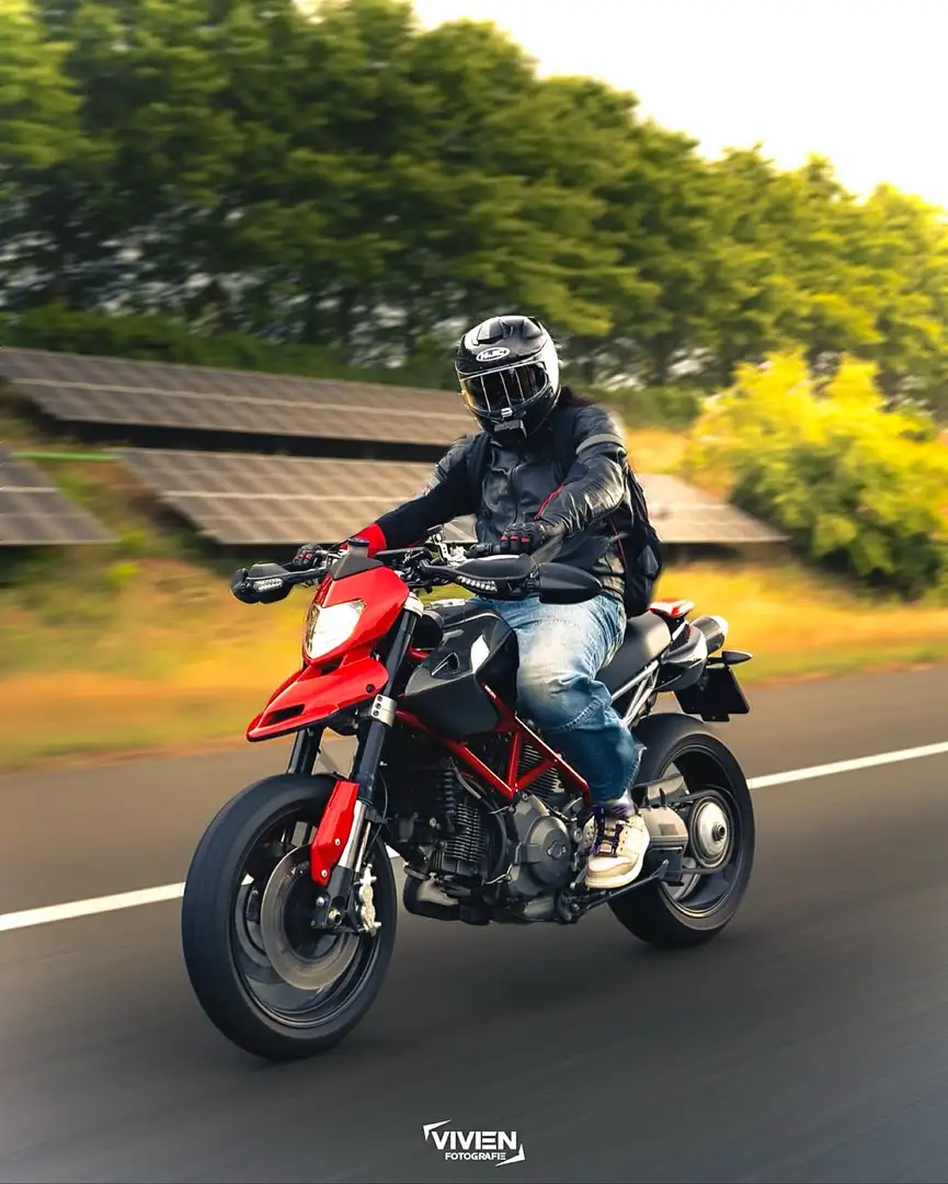 Ducati Hypermotard 1100 EVO Negro - 1
