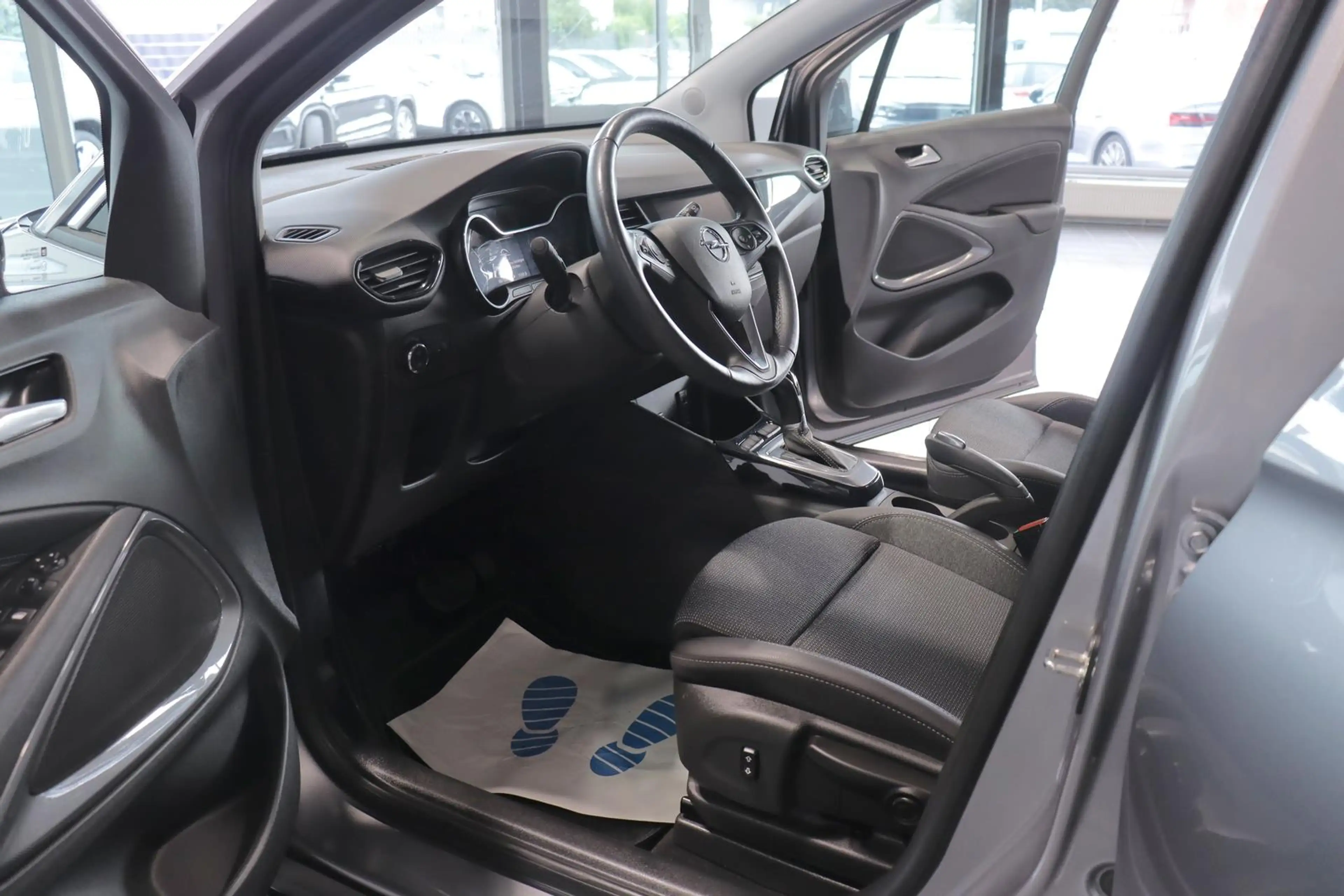 Opel Crossland 1.2 Autom. Elegance *SHZ*LED*ALLWETTER* — photo 8
