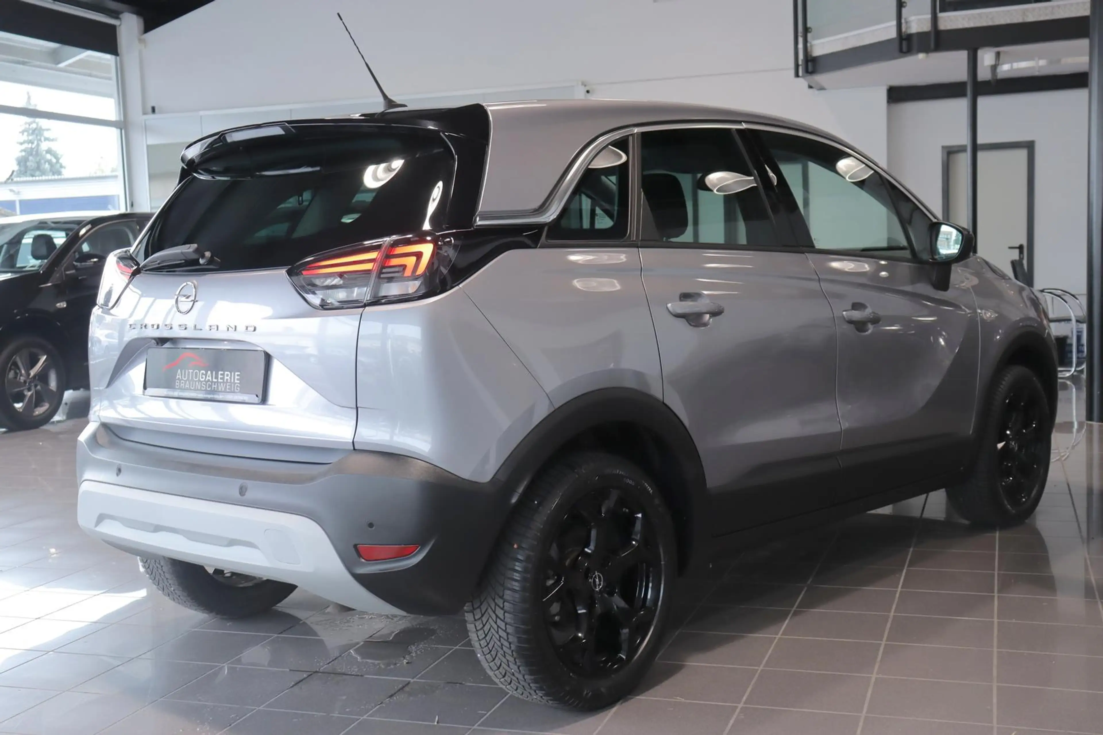 Opel Crossland 1.2 Autom. Elegance *SHZ*LED*ALLWETTER* — photo 3