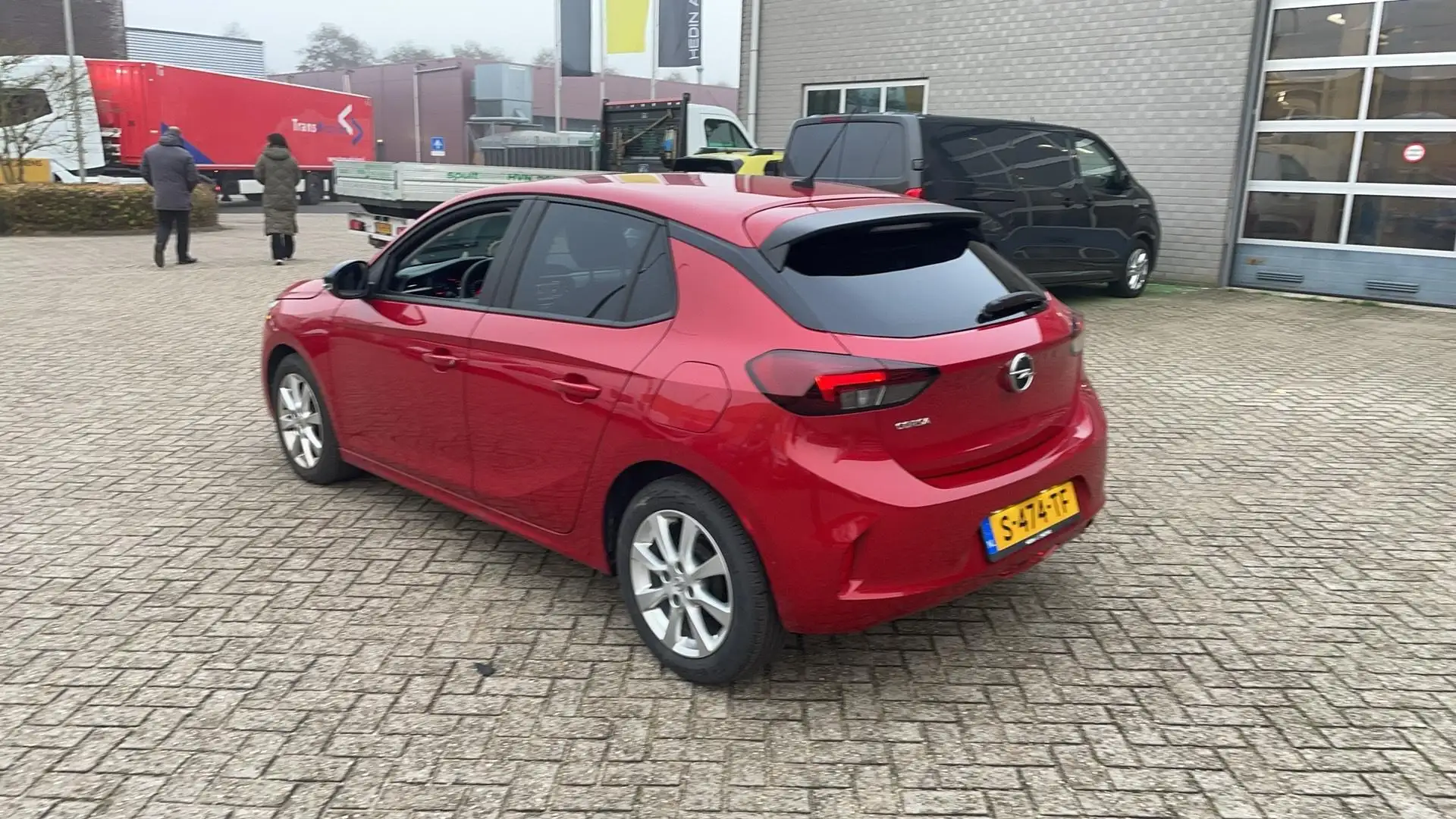 Opel Corsa 1.2 Level 2 Rouge - 2