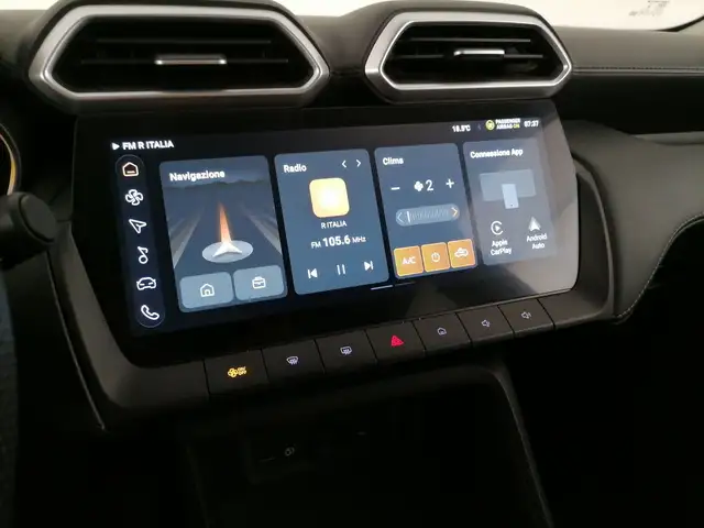 MG ZS view 20