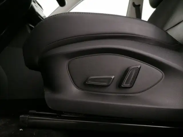MG ZS view 28