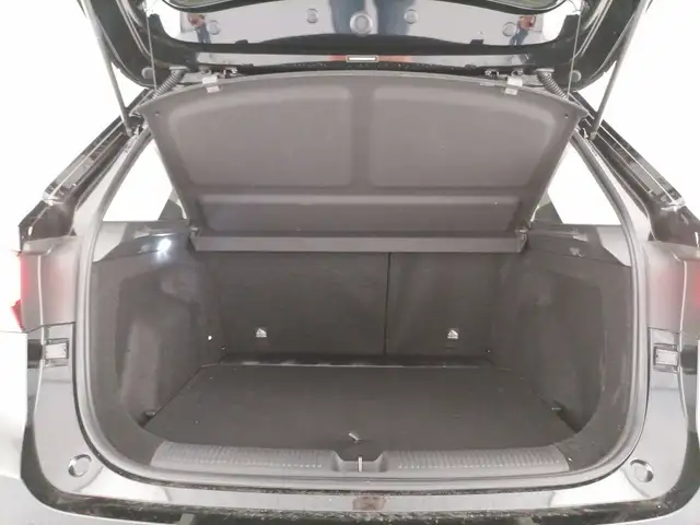 MG ZS view 10