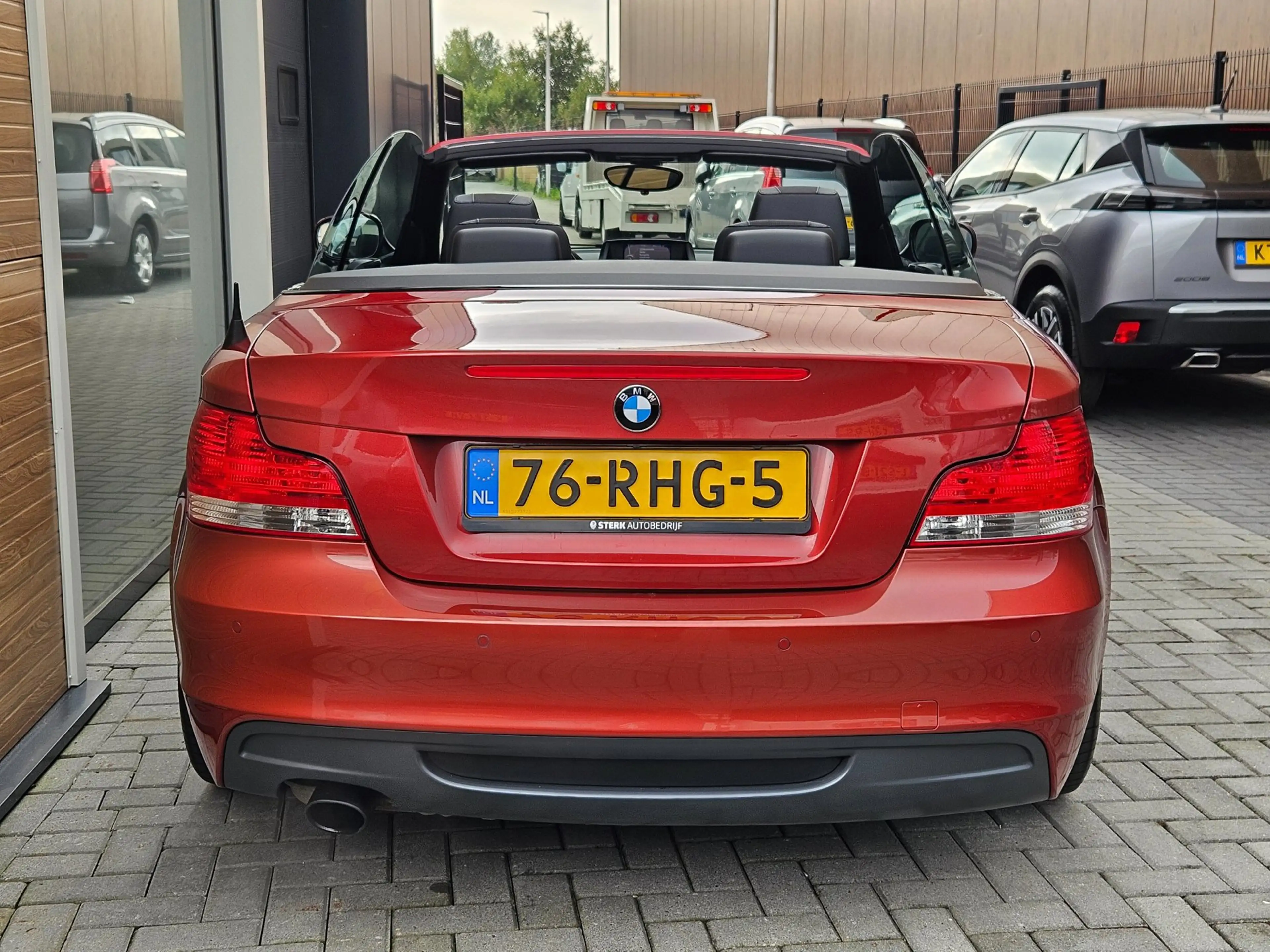 BMW 118 1-serie Cabrio 118i High Executive M-pakket Navi 1 — photo 5