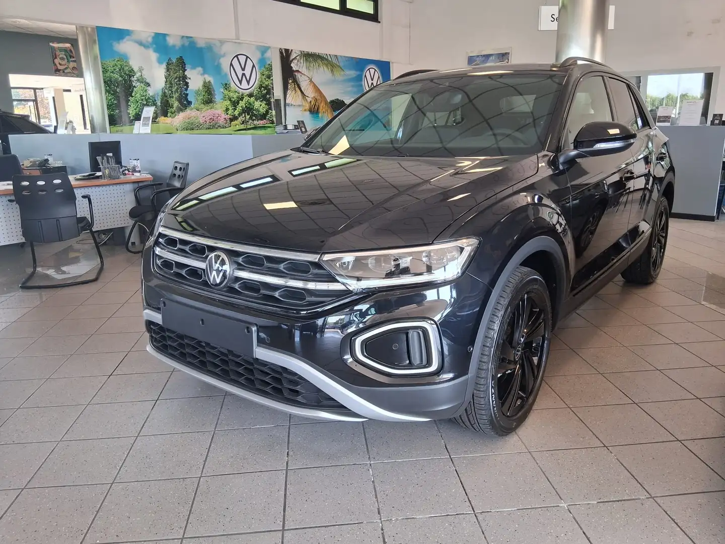 Volkswagen T-Roc 1.0 tsi Style 110cv Noir - 1